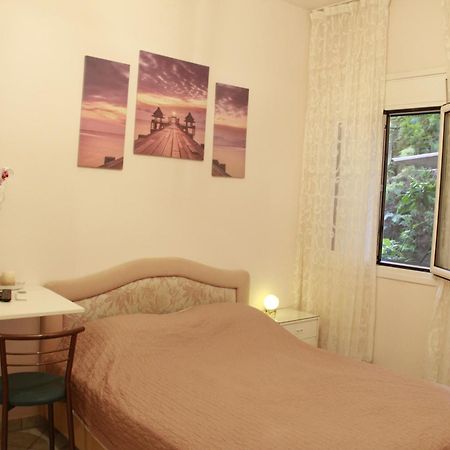 Apartment Eirina Athens Exterior photo
