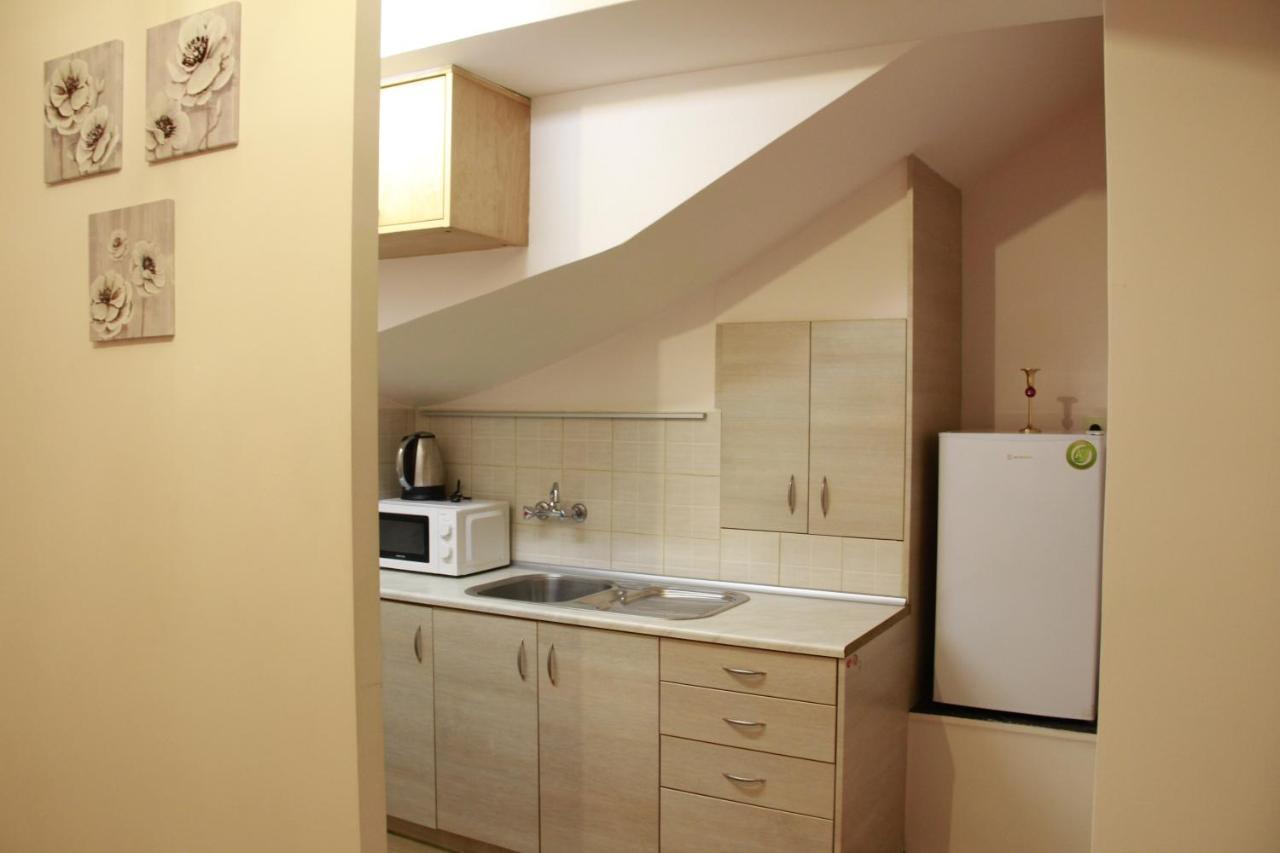 Apartment Eirina Athens Exterior photo