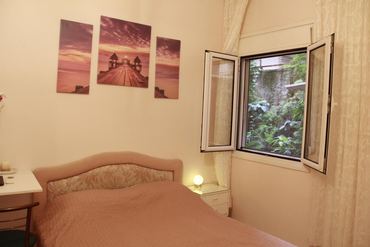 Apartment Eirina Athens Exterior photo